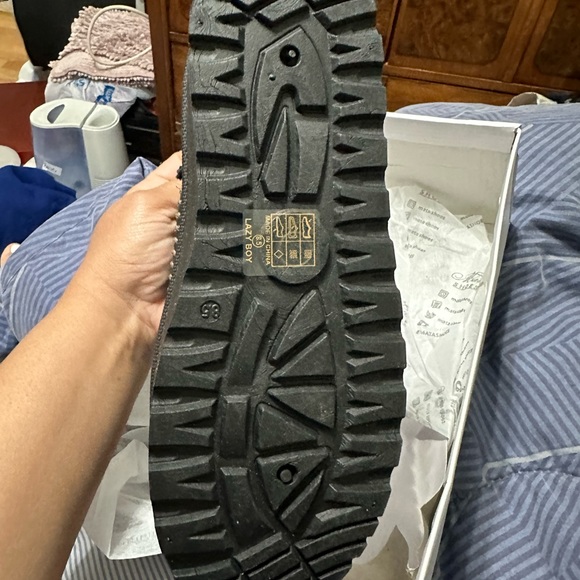 Studded fashion nova boot - Picture 4 of 4